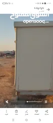  2 موجود كرفان البيع طوال 9 وعرض 4  غرفه واحد موجود بل المفرق التوصل