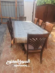  3 طاولة طعام مع 7 كراسي رائعة للبيع