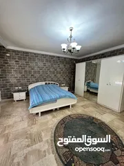  23 شقة مفروشة سوبر ديلوكس مساحة 375م للايجار طابق ثالث في منطقة الرابية