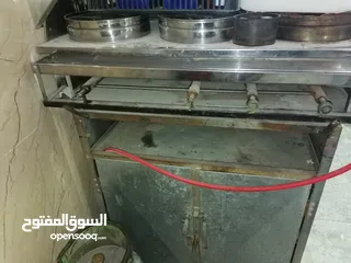  2 ثلاجه عمود باب واحد فريزر بطح موفر  وغاز قهوة عالي وطاولة رخام بسعر حرق ....................