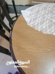  3 طاوله سفره مع 8 كراسي