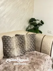  3 كنب 7 مقاعد جلد بني وبيج