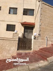  9 شقه فاخره للإيجار بجانب جامع بدر