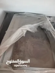  16 عدة مطعم للبيع مستعملة بحالة ممتازة جدا  البيع بداعي السفر..................................