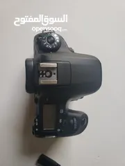  5 Camera Canon 77D