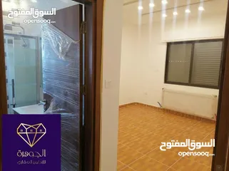  2 شقة طابق اول مميزه وفخمه جديدة لم تسكن لقطه وبسعر مغري جداااا وبسعر حرق اجمل مناطق تلاع العلي