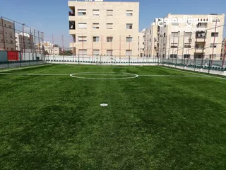  2 ملاعب كرة قدم