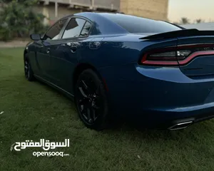  3 جارجر sxt بلاك توب موديل 2022 لون مميز