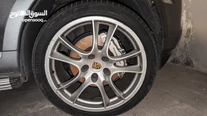  2 Porsche Cayenne 21" Rim (Original) with Tyre 295/35R21 (4 Tyre/Rim)