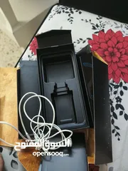  5 جهاز غني عن تعريف بسعر مناسب غير قابل لبدل  موجود رصيفه معو كرتونه  وسمعات فقط