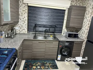  6 شقه مفروشه للايجار الجبيهه خلف السيفوى موقع مميز و يوجود جميع الخدامات للستفسار الرجاء التواصل خاص