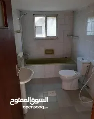 3 شقة فارغة في منطقة عرجان