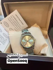  1 ساعه روزرايز اصليه جديده فيها قطعه الماس