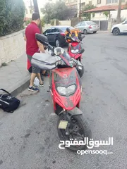  4 سكوتر ابريليا 2023