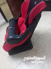  2 كرسي للسيارات للأطفال