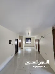  8 فلل للبيع في منطقة سردا