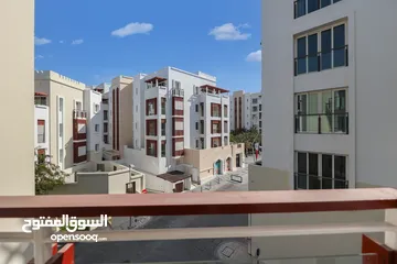  14 شقة فاخرة للبيع تملك حر الموج Freehold apartment for sale in Almouj muscat با خريد ملك أقامت دائم