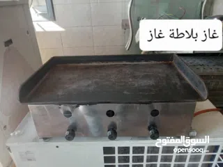  10 .لاصحاب المطاعم.والملاحم.والسوبرماركت 1.مياكن فرم لحمة واحد فاز استعمال اقل من اسبوع 2.ثلاجة وقف دفة