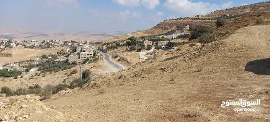 4 اطلالة ساحرة من المالك مباشرة ناعور سكنية 600م