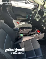  3 كيا k3 2018 للبيع بداعي السفر كيا لون ابيض موديل 2018 بحالة ممتازة للبيع المستعجل كاش