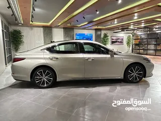  7 Lexus ES 350 model 2022 full option FOR SALE