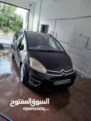  1 سيتاروين بيكاسو اسود 7 ركاب بيت لحم