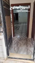  1 شقة للبيع  قرب نقابة المعلمين
