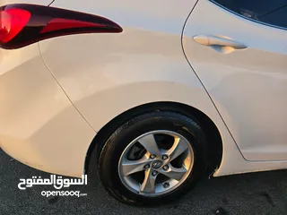  5 هيونداي افانتي 2014  بنزين اصلي