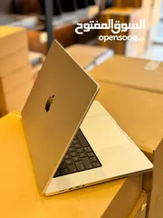  1 MacBook pro M1 A2485 ,2021