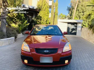  3 كيا برايد اوتماتك2008  بنزين ماتور 1600 صلاة النبي بحالة ممتازة جداً الله يبارك لصاحب النصيب