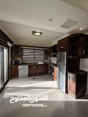  5 شقه مفروشه للايجار شهري والسنوي في عبدون قرب سفاره مصريه