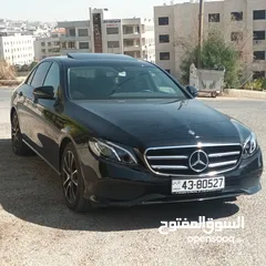  3 Mercedes-Benz  E200 2020