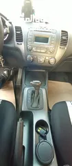  12 KIA Cerato  2015     1600CC لون برونزي بحالة ممتازة
