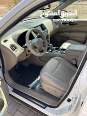  20 2014 Nissan Pathfinder SL - Full Option - Low KM - Four Wheel Drive - GCC