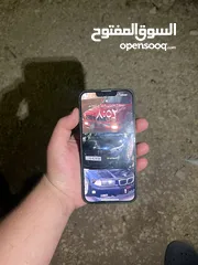  2 آيفون 13 عادي 128 جيجا بطاريه 89 لون اخضر غامق