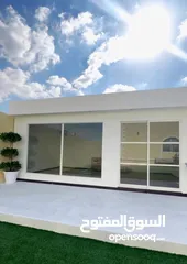  1 كرفان مجلس واجهة زجاج تصميم حسب الطلب