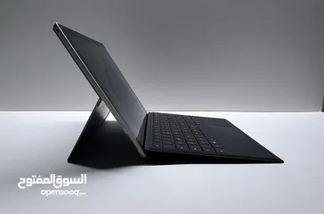  4 Surface pro 7 with pen سيرفيس برو 7 مع القلم