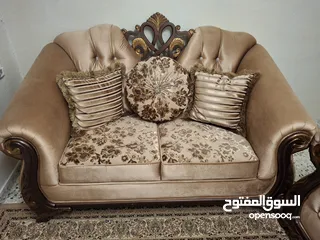  1 غرفه ضيوف شبه جديده وبحاله ممتازه