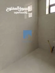 4 شقة  فاخرة للبيع في أم أذينة طابق ثالث 150م مع روف 125م دوبلكس تشطيب سوبر ديلوكس لم تسكن