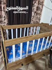  1 سرير اطفال