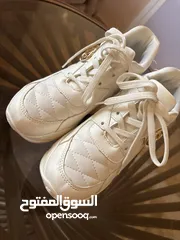  2 حذاء عرس للبيع ........................