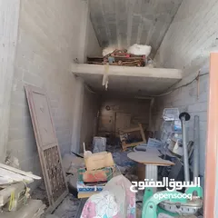 6 محل تجاري للبيع في عين سارة