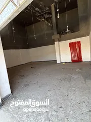  5 محلات تجارية عدد 3 مفتوحين على بعض - عين الباشا ش. تجاري حيوي الباب 195 شهري