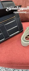  11 شنطة جلد طبيعي ( salvatore ferragamo calfskin thestudiocagebagsella) صناعة ايطالية