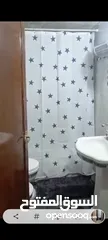  5 شقه. 162 م2 راقيه مطله وكاشفه قريبه من. المنتزه. ووسط البلد موقع حيوي