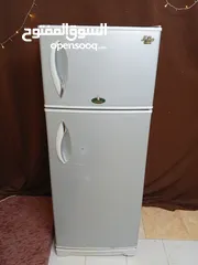  1 ثلاجه نو فروست سلفر 22قدم بحاله ممتازه جدا للبيع استخدام سبب البيع السفر