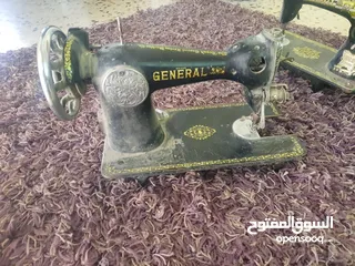  4 خمس مكينات خياطه للبيع شيله وحده بسعر حرق
