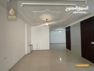  5 شقة بمساحة واسعة للبيع في الطيرة  ,,,  مع امكانية التأجير