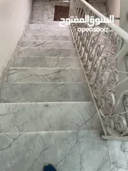  12 عقار للبيع