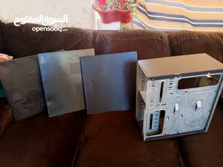  4 5بوردات و 3شاشات وكيس خردة بسعر مميز جدا